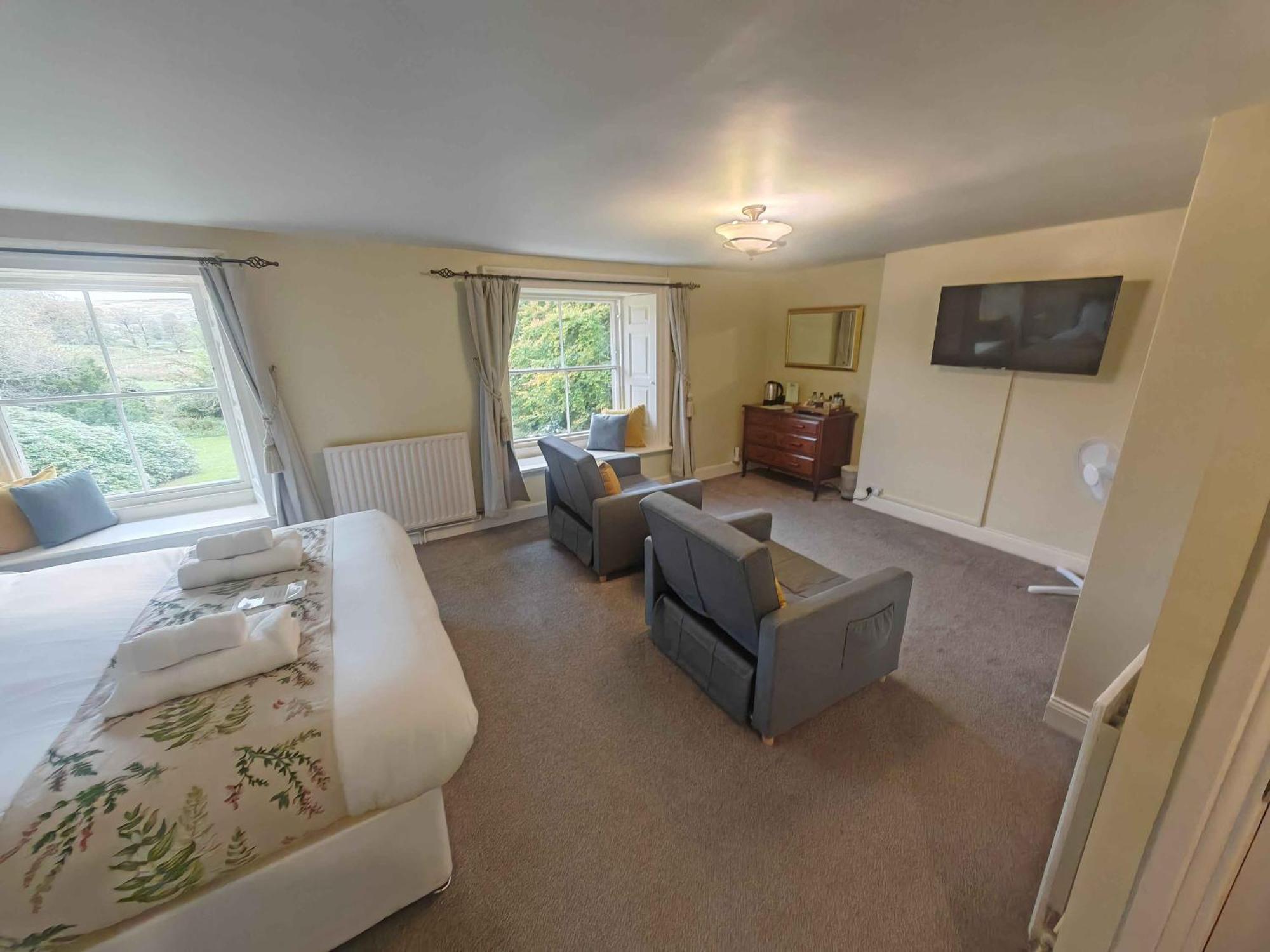 Lovelady Shield Country House Hotel Олстън Екстериор снимка
